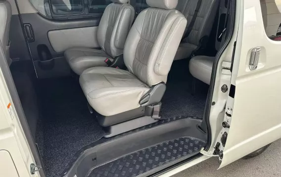 2016 Toyota Hiace  Super Grandia (Fabric) 3.0 A/T Monotone in Manila, Metro Manila-10