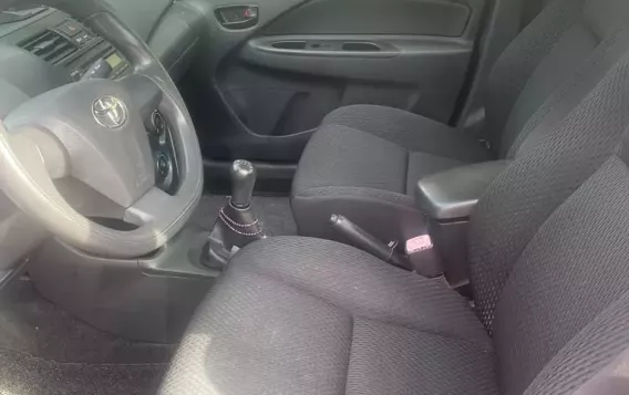 2010 Toyota Vios  1.3 Base MT in Parañaque, Metro Manila-5