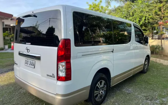 2020 Toyota Hiace  GL Grandia M/T in Manila, Metro Manila-24