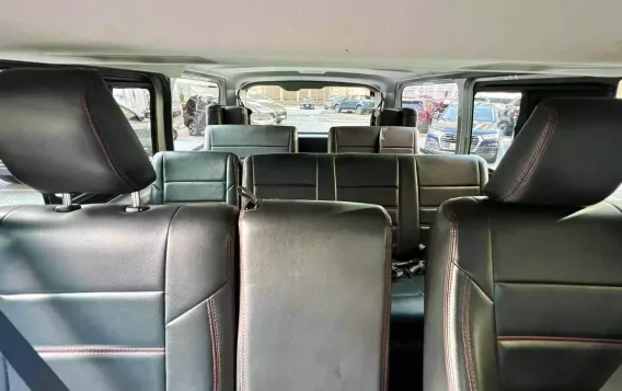 2021 Toyota Hiace  Commuter Deluxe in Makati, Metro Manila-4