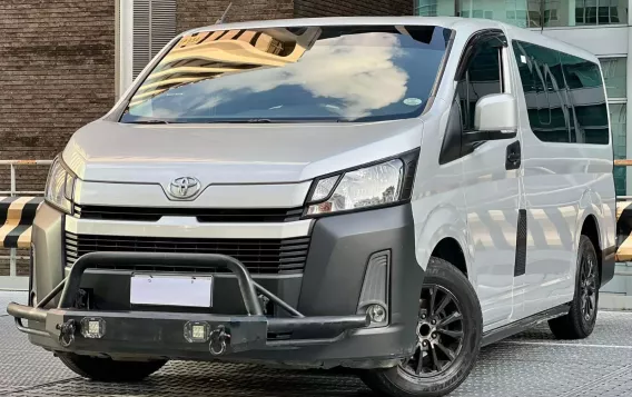 2021 Toyota Hiace in Makati, Metro Manila-1