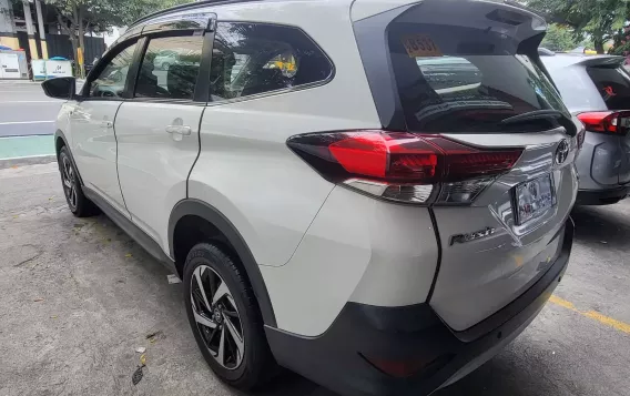 2019 Toyota Rush  1.5 G AT in Las Piñas, Metro Manila-3