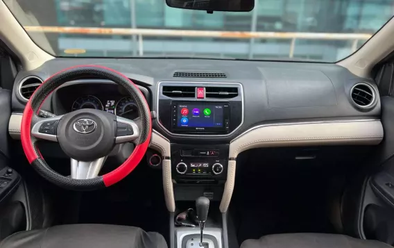 2018 Toyota Rush  1.5 G AT in Makati, Metro Manila-10