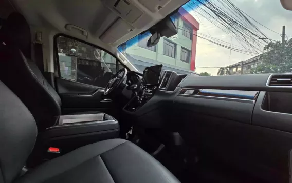 2020 Toyota Hiace Super Grandia Elite 2.8 AT in Manila, Metro Manila-10