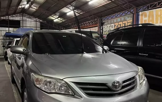 2011 Toyota Altis in Manila, Metro Manila