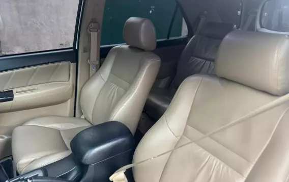 2015 Toyota Fortuner  2.4 V Diesel 4x2 AT in Manila, Metro Manila-19