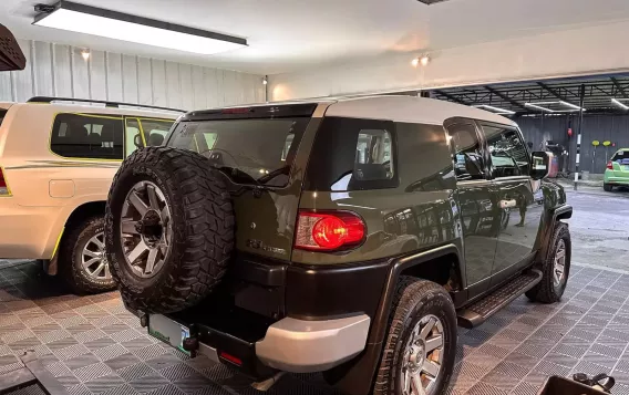 2014 Toyota FJ Cruiser  4.0L V6 in Manila, Metro Manila-3