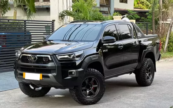 2023 Toyota Hilux in Manila, Metro Manila-9