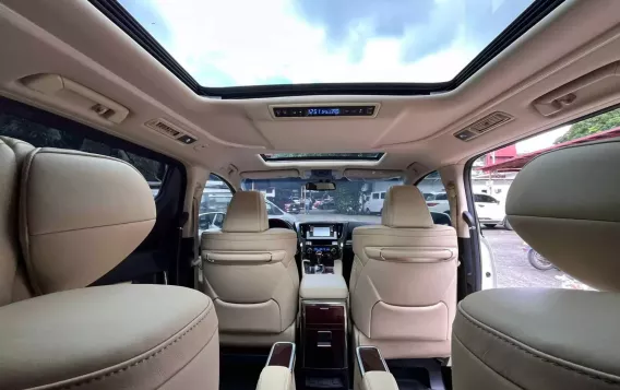 2018 Toyota Alphard in Manila, Metro Manila-8