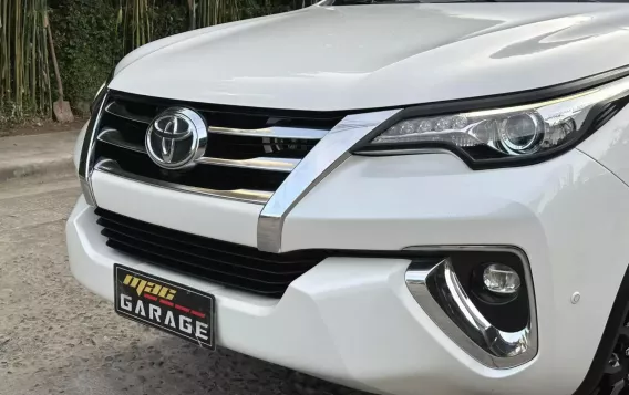 2019 Toyota Fortuner  2.8 V Diesel 4x4 AT in Manila, Metro Manila-7