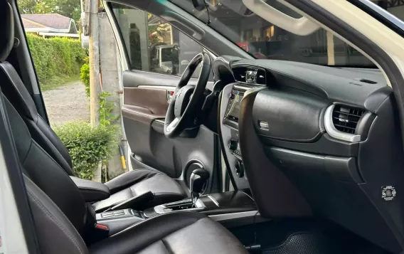 2019 Toyota Fortuner  2.8 V Diesel 4x4 AT in Manila, Metro Manila-21