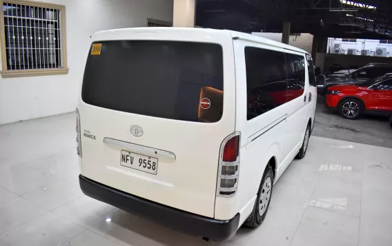 2020 Toyota Hiace  Commuter 3.0 M/T in Lemery, Batangas-6