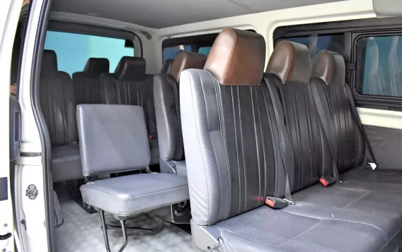 2020 Toyota Hiace  Commuter 3.0 M/T in Lemery, Batangas-12