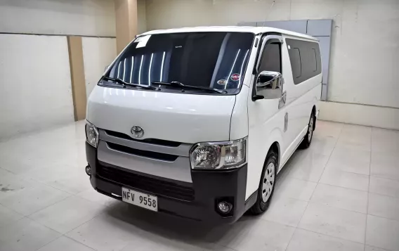 2020 Toyota Hiace  Commuter 3.0 M/T in Lemery, Batangas-20