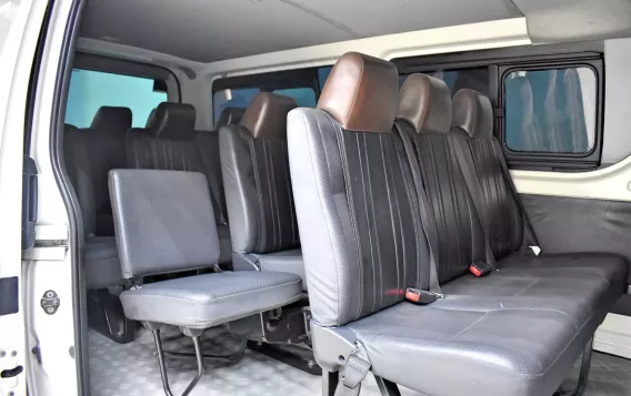 2020 Toyota Hiace  Commuter 3.0 M/T in Lemery, Batangas-27