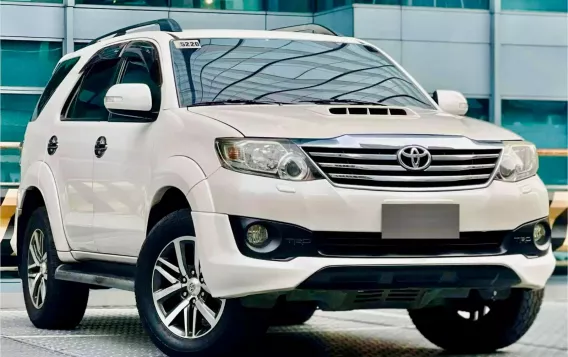 2013 Toyota Fortuner in Makati, Metro Manila-2