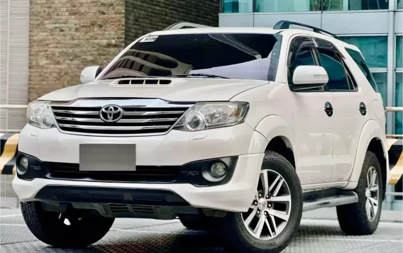 2013 Toyota Fortuner in Makati, Metro Manila-3