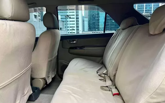 2013 Toyota Fortuner  2.4 G Diesel 4x2 AT in Makati, Metro Manila-13