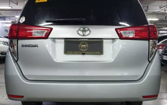 2019 Toyota Innova  2.0 J Gas MT in Quezon City, Metro Manila-3