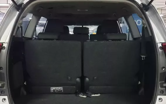 2019 Toyota Innova  2.0 J Gas MT in Quezon City, Metro Manila-8