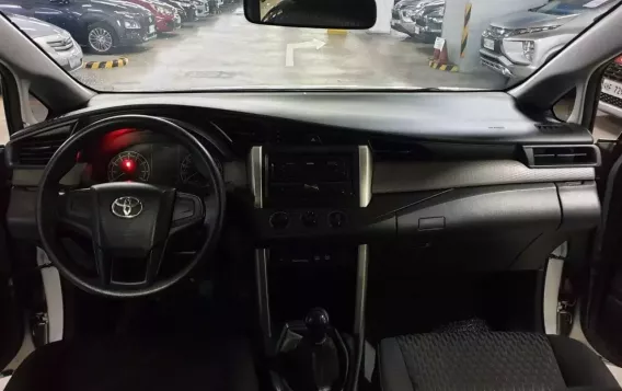 2019 Toyota Innova  2.0 J Gas MT in Quezon City, Metro Manila-18