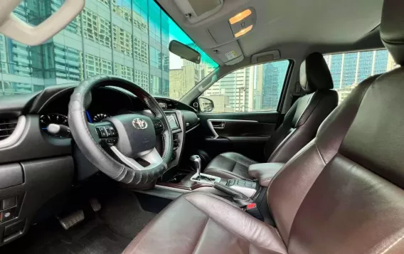 2018 Toyota Fortuner  2.4 V Diesel 4x2 AT in Makati, Metro Manila-11