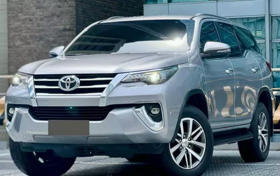 2018 Toyota Fortuner  2.4 V Diesel 4x2 AT in Makati, Metro Manila-2