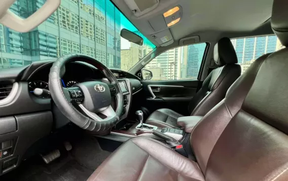 2018 Toyota Fortuner  2.4 V Diesel 4x2 AT in Makati, Metro Manila-6