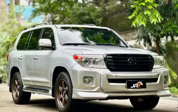 2015 Toyota Land Cruiser in Manila, Metro Manila