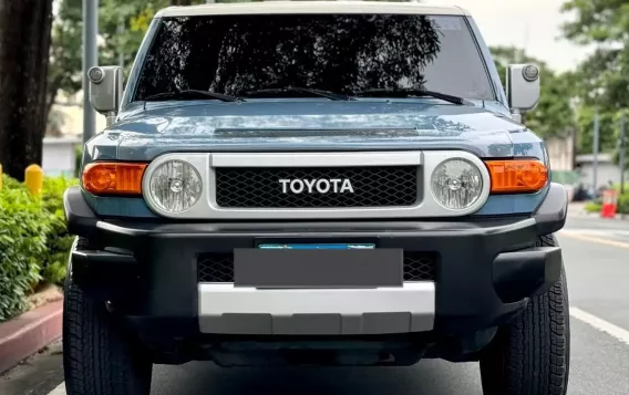 2014 Toyota FJ Cruiser  4.0L V6 in Manila, Metro Manila-1