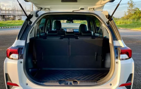 2023 Toyota Veloz V CVT in Manila, Metro Manila-12