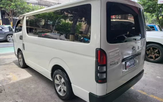 2019 Toyota Hiace  Commuter 3.0 M/T in Las Piñas, Metro Manila-3