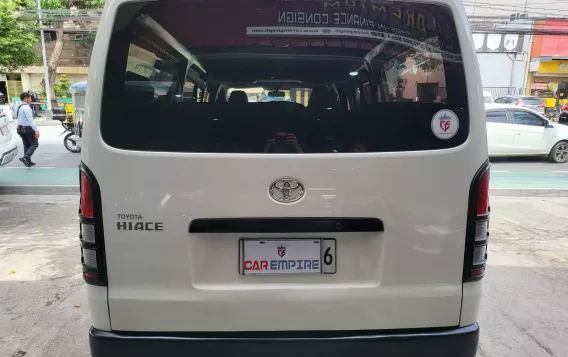 2019 Toyota Hiace  Commuter 3.0 M/T in Las Piñas, Metro Manila-4