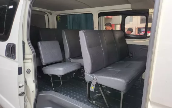 2019 Toyota Hiace  Commuter 3.0 M/T in Las Piñas, Metro Manila-12