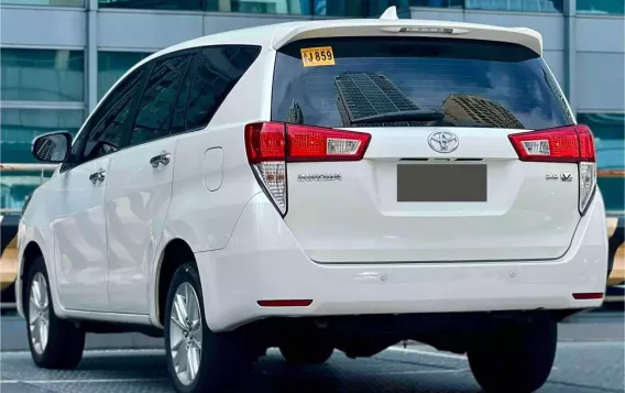 2018 Toyota Innova  2.8 V Diesel AT in Makati, Metro Manila-7