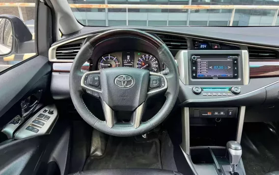 2018 Toyota Innova  2.8 V Diesel AT in Makati, Metro Manila-10