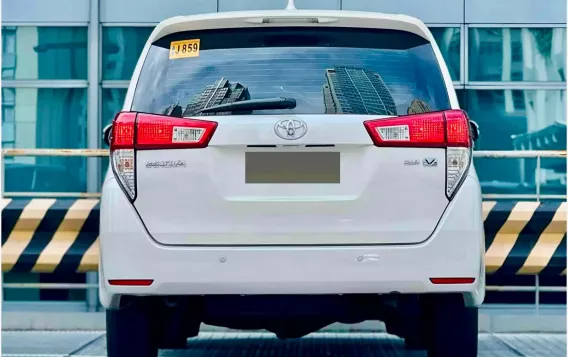 2018 Toyota Innova  2.8 V Diesel AT in Makati, Metro Manila-10