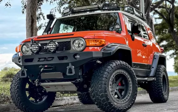 2015 Toyota FJ Cruiser  4.0L V6 in Manila, Metro Manila