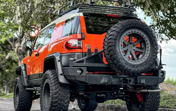 2015 Toyota FJ Cruiser  4.0L V6 in Manila, Metro Manila-10