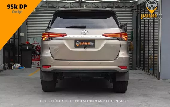 2017 Toyota Fortuner  2.4 V Diesel 4x2 AT in Quezon City, Metro Manila-11