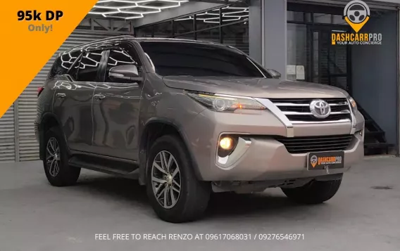 2017 Toyota Fortuner  2.4 V Diesel 4x2 AT in Quezon City, Metro Manila-15