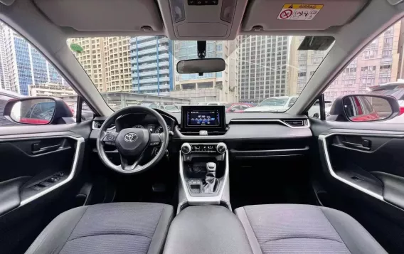 2019 Toyota RAV4 in Makati, Metro Manila-4