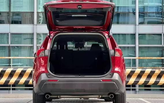 2019 Toyota RAV4 in Makati, Metro Manila-5