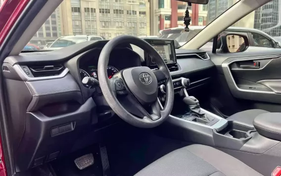 2019 Toyota RAV4 in Makati, Metro Manila-15