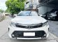 Selling Pearl White Toyota Camry 2019 in Bacoor